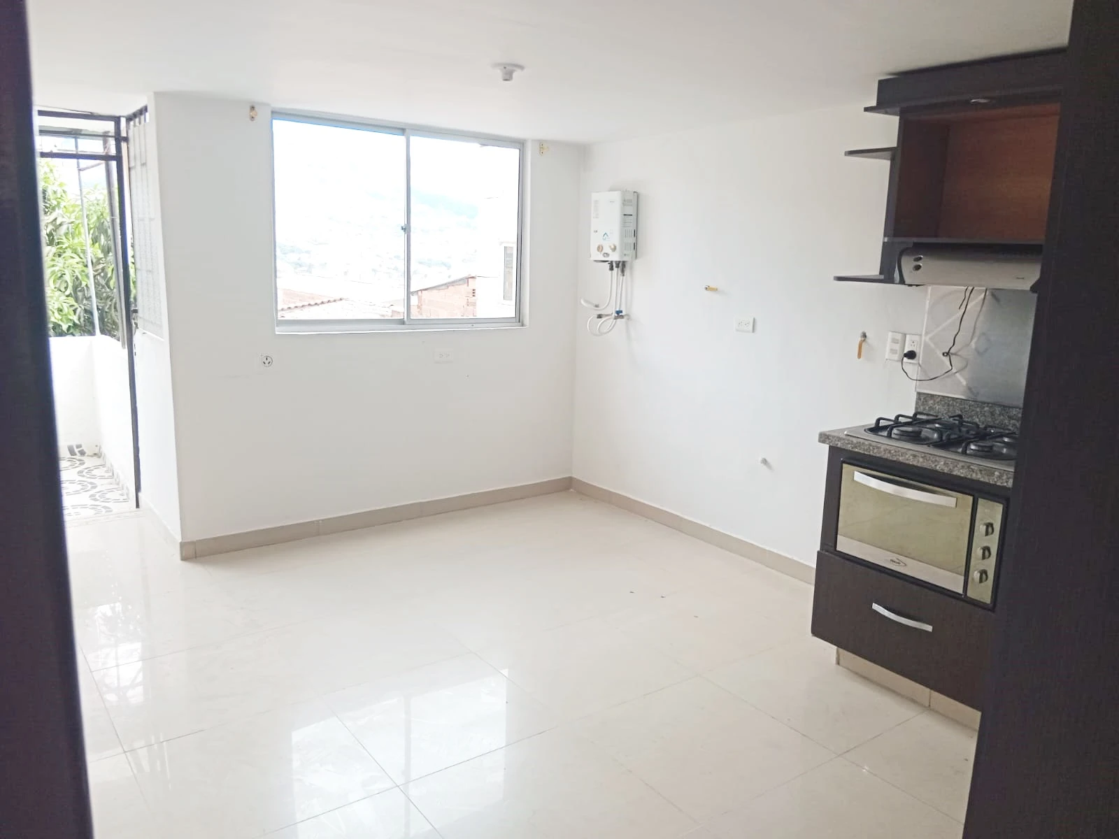 APARTAMENTO EN ARRIENDO 