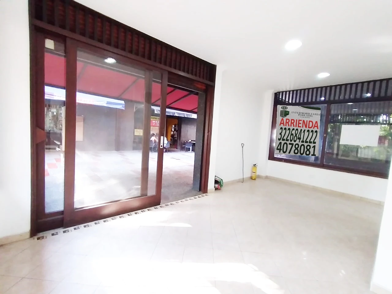 LOCAL COMERCIAL  EN ARRIENDO