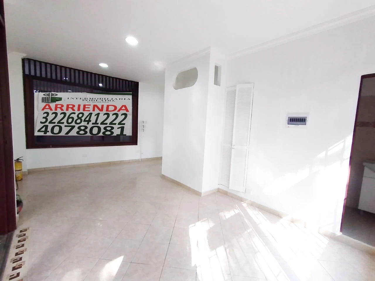 LOCAL COMERCIAL  EN ARRIENDO