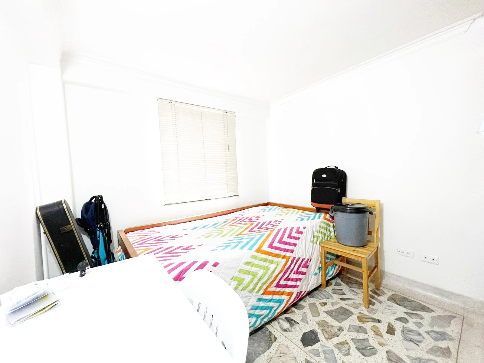 ARRIENDO APARTAMENTO EN CALAZANS
