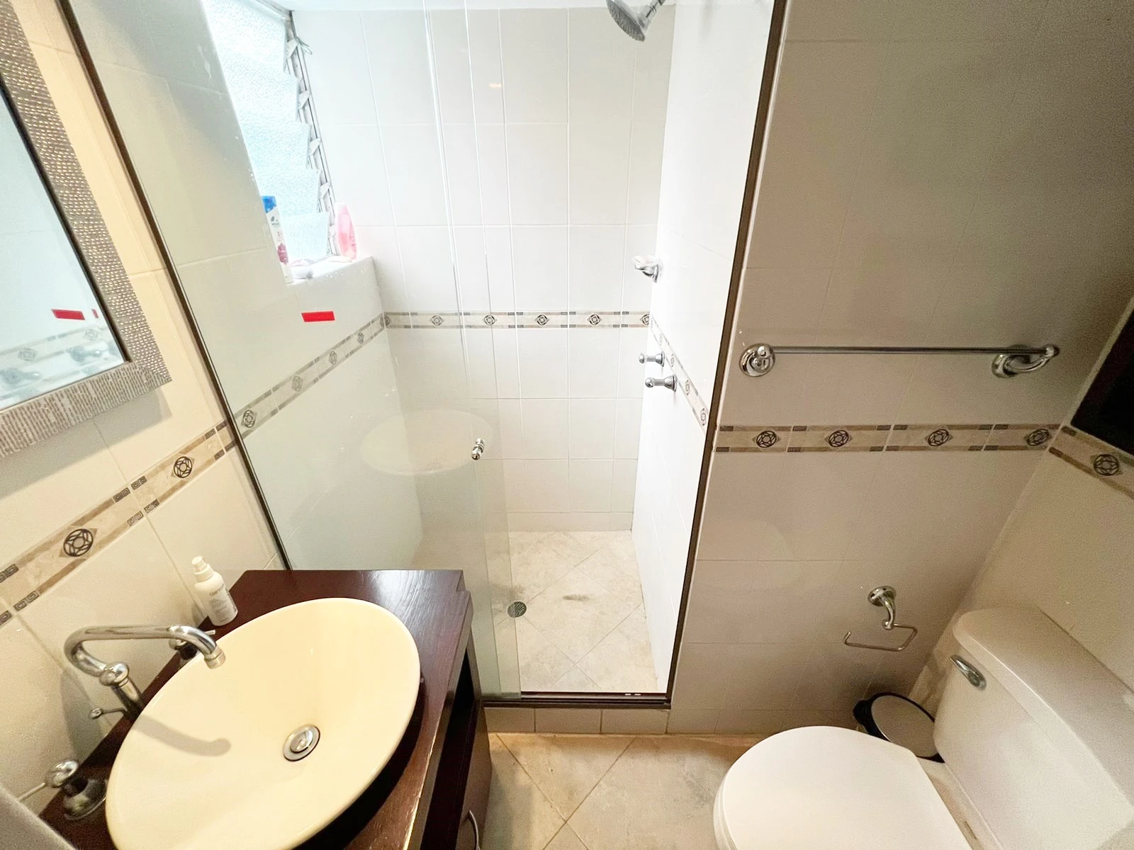 ARRIENDO APARTAMENTO EN CALAZANS