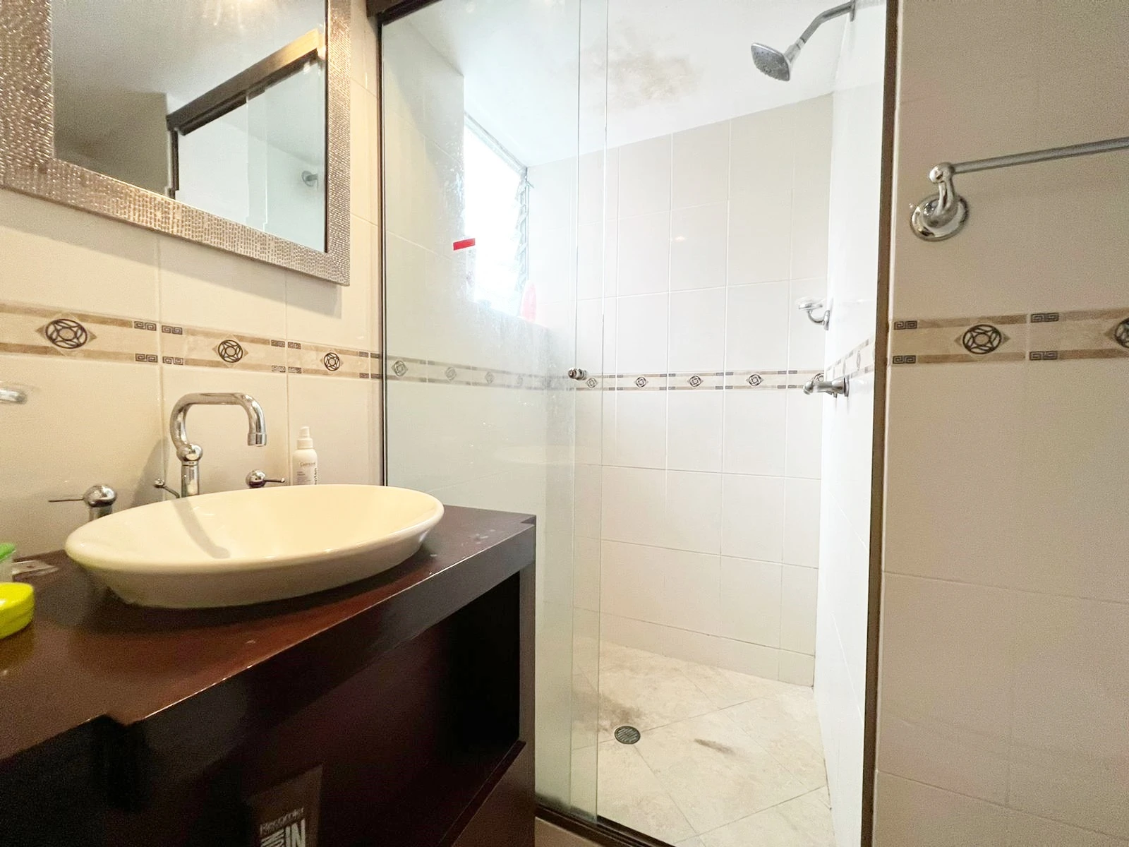 ARRIENDO APARTAMENTO EN CALAZANS