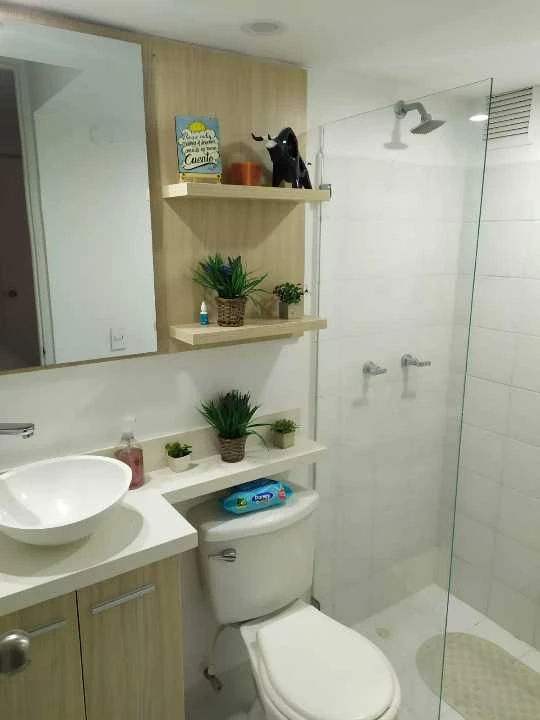 Se arrienda apartamento cerca ala estacion madera via machado