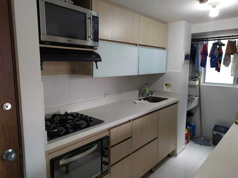 Se arrienda apartamento cerca ala estacion madera via machado