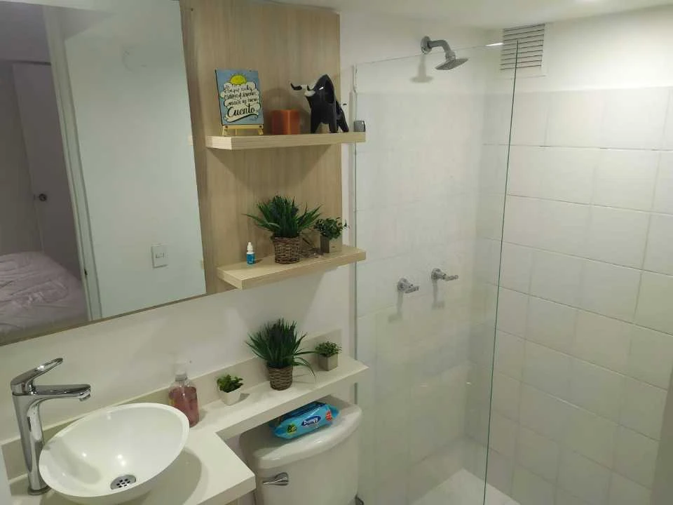 Se arrienda apartamento cerca ala estacion madera via machado