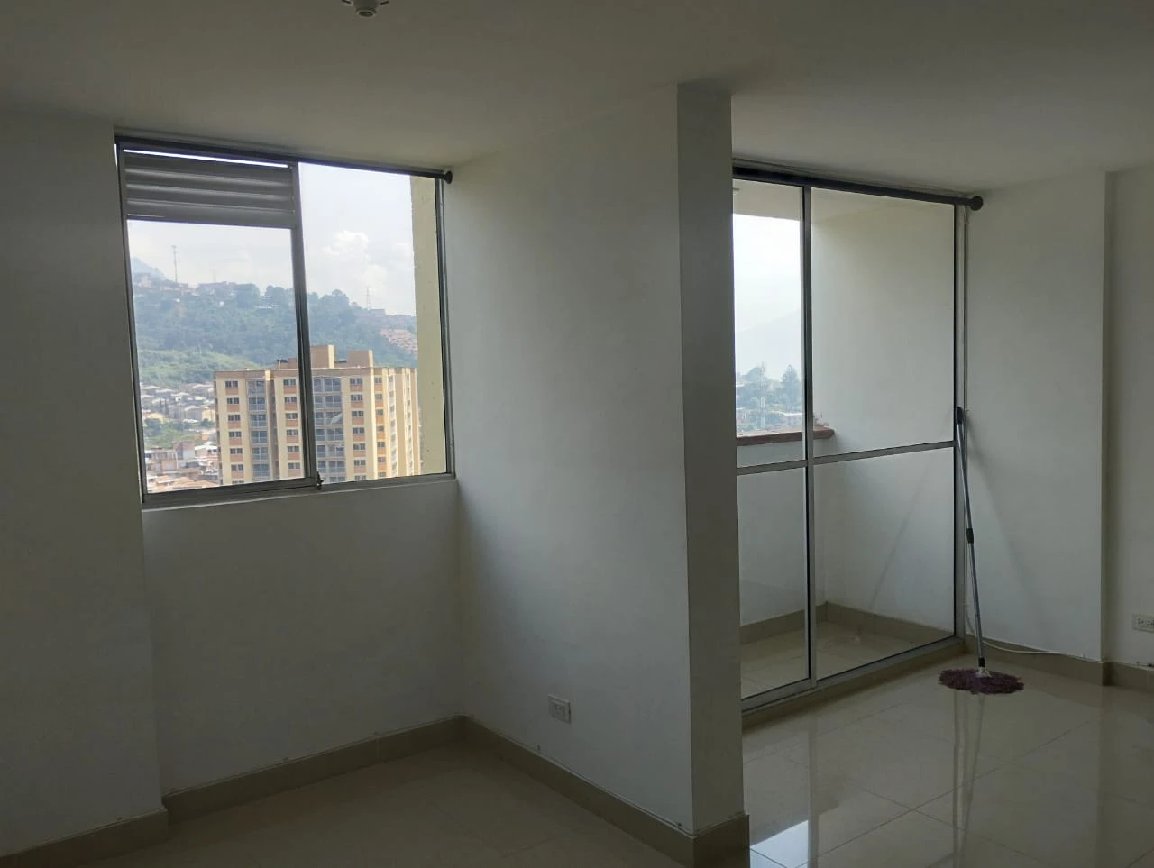 APTO EN ARRIENDO ROBLEDO