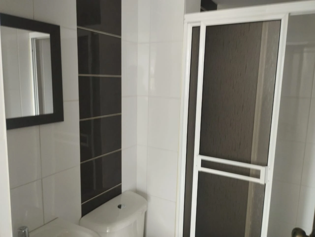 APTO EN ARRIENDO ROBLEDO