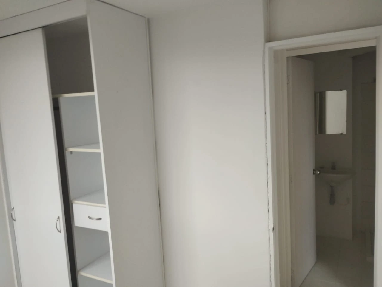 ARRIENDO APTO EN  BUENOS AIRES