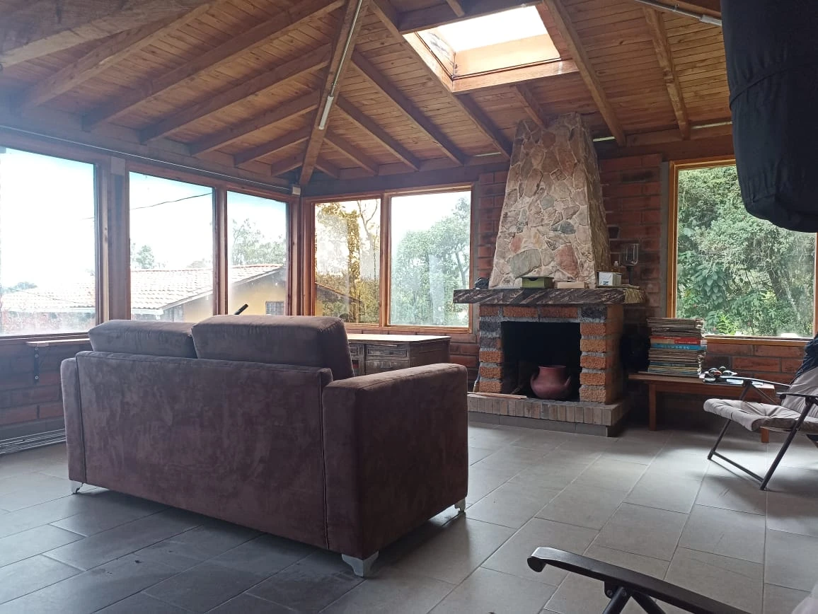 FINCA EN ARRIENDO EN SANTA ELENA 