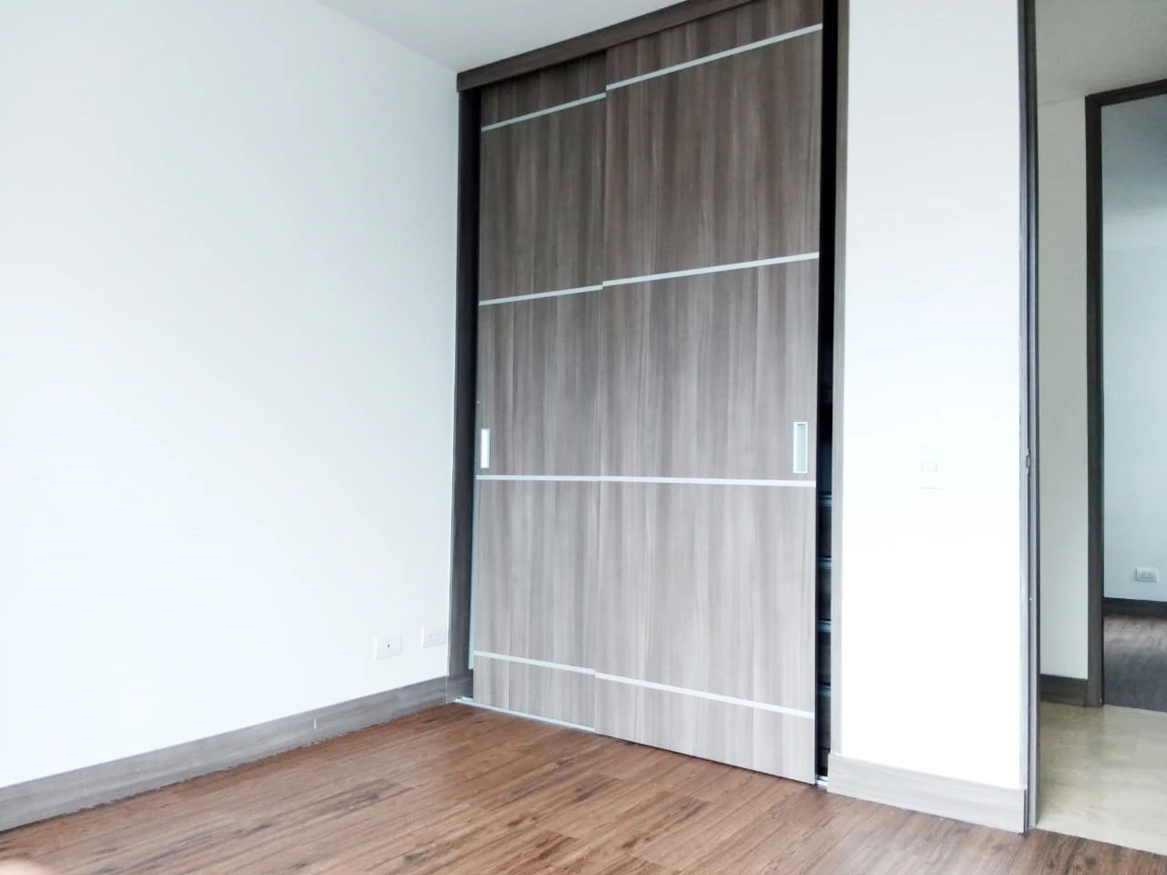 ARRIENDO APARTAMENTO