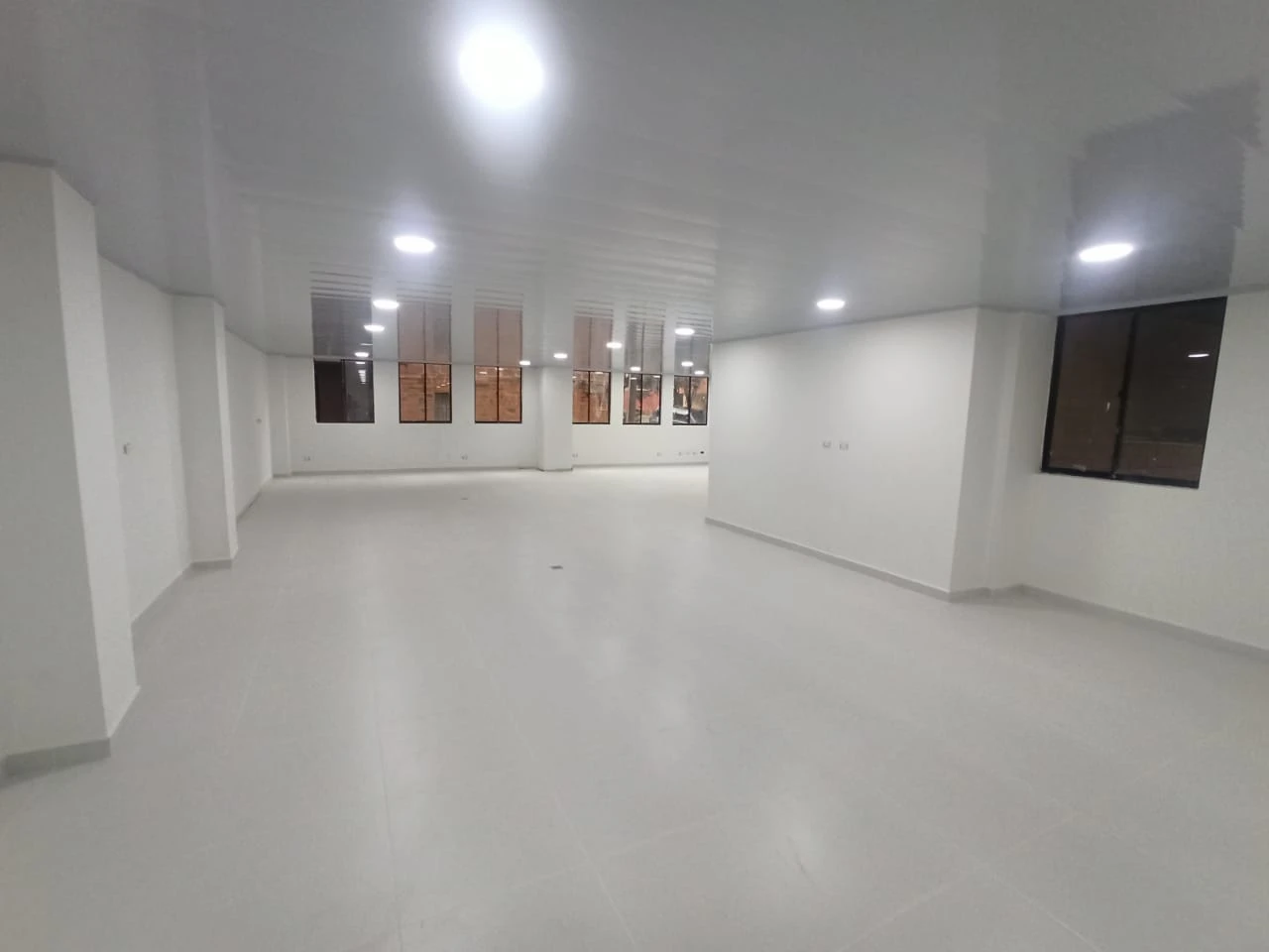 local en arriendo sector las flores-envigado