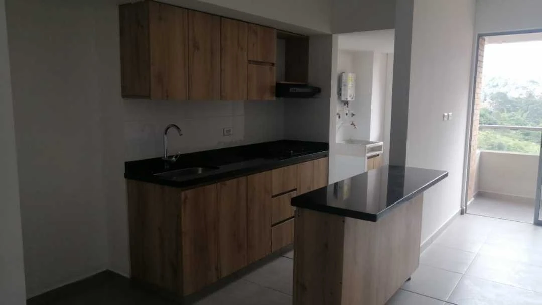 Se arrienda apartamento en sector ciudadela fabricato