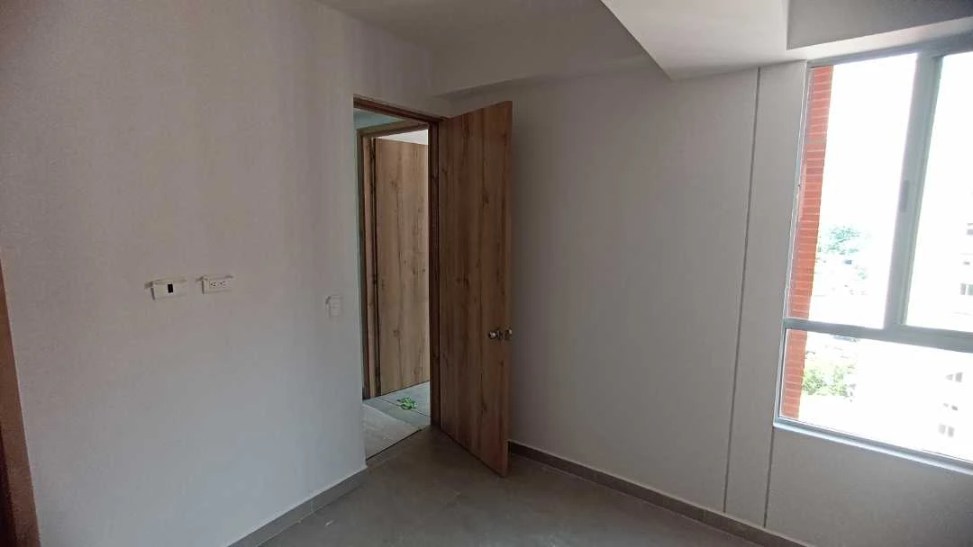 Se arrienda apartamento en sector ciudadela fabricato