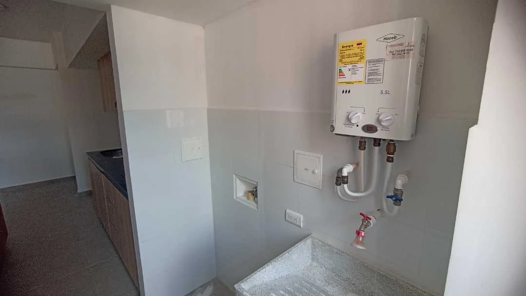 Se arrienda apartamento en sector ciudadela fabricato
