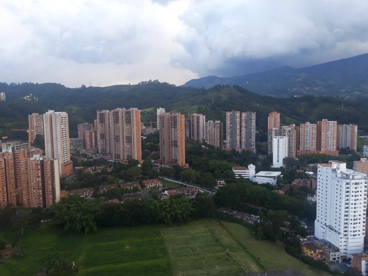 apartamento en venta sabaneta aves maria 
