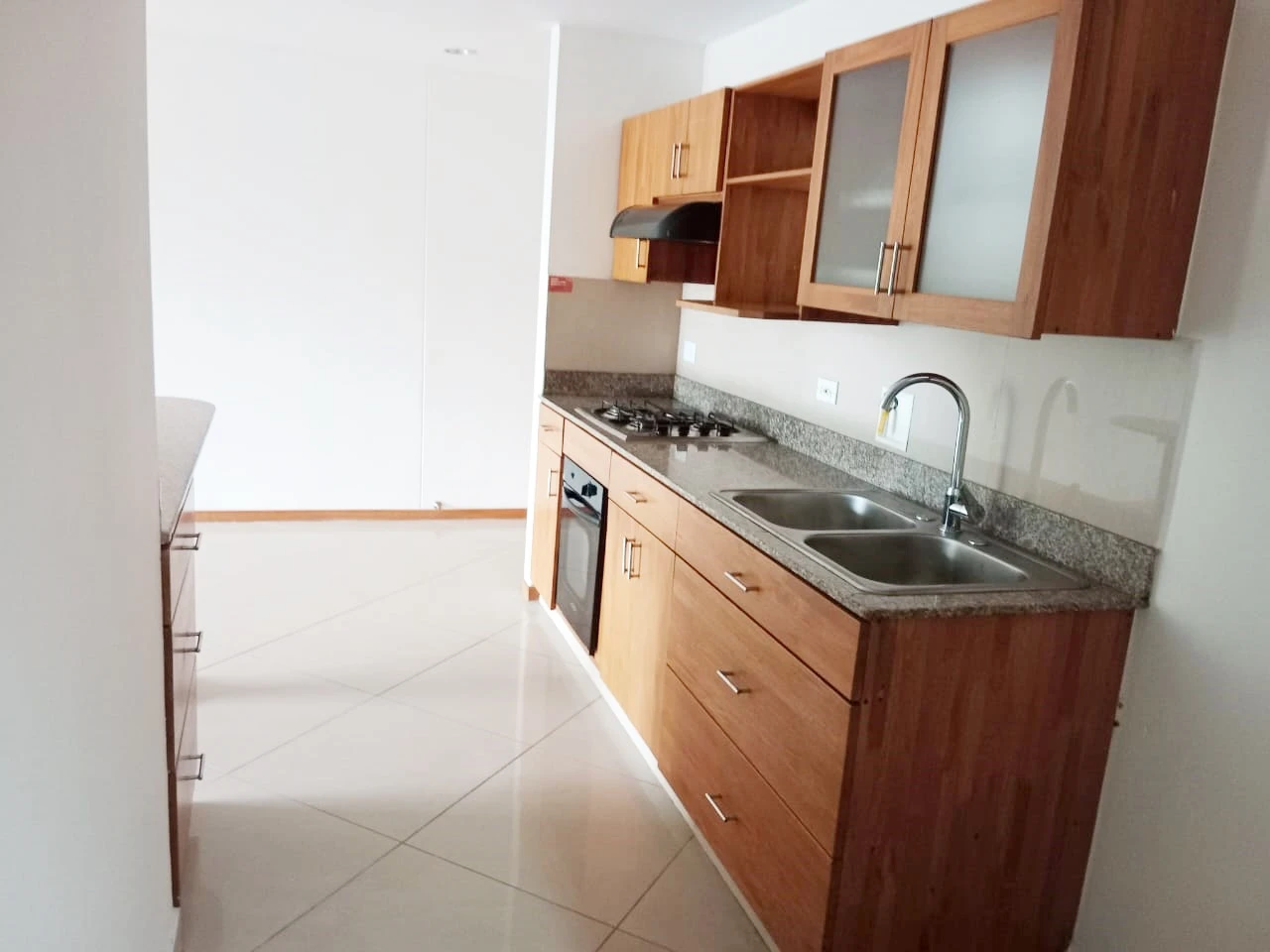 ARRIENDO APARTAMENTO