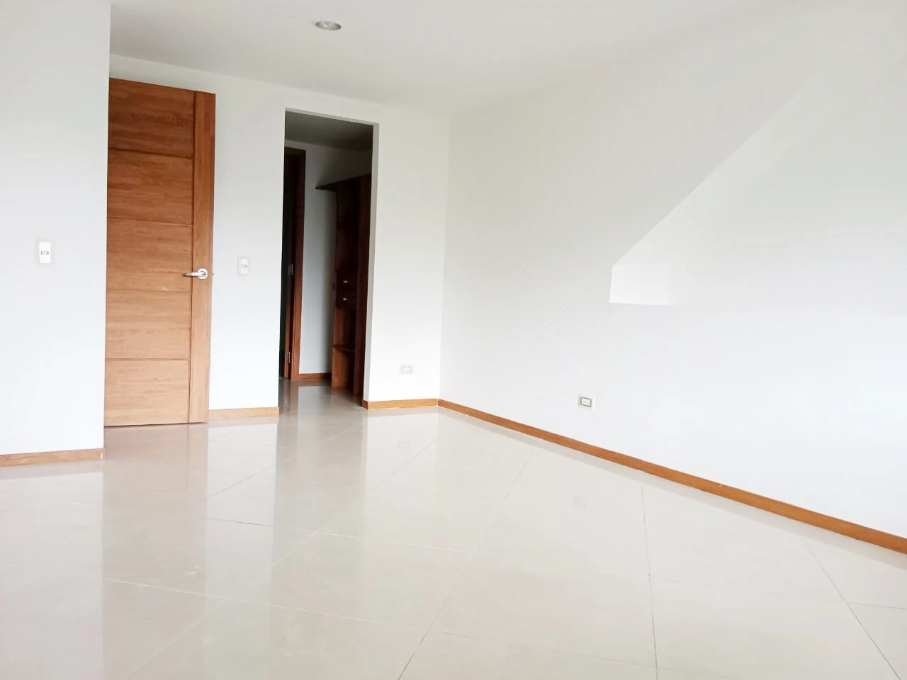 ARRIENDO APARTAMENTO