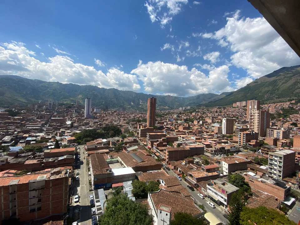 Apartamento en arriendo sector Niquia