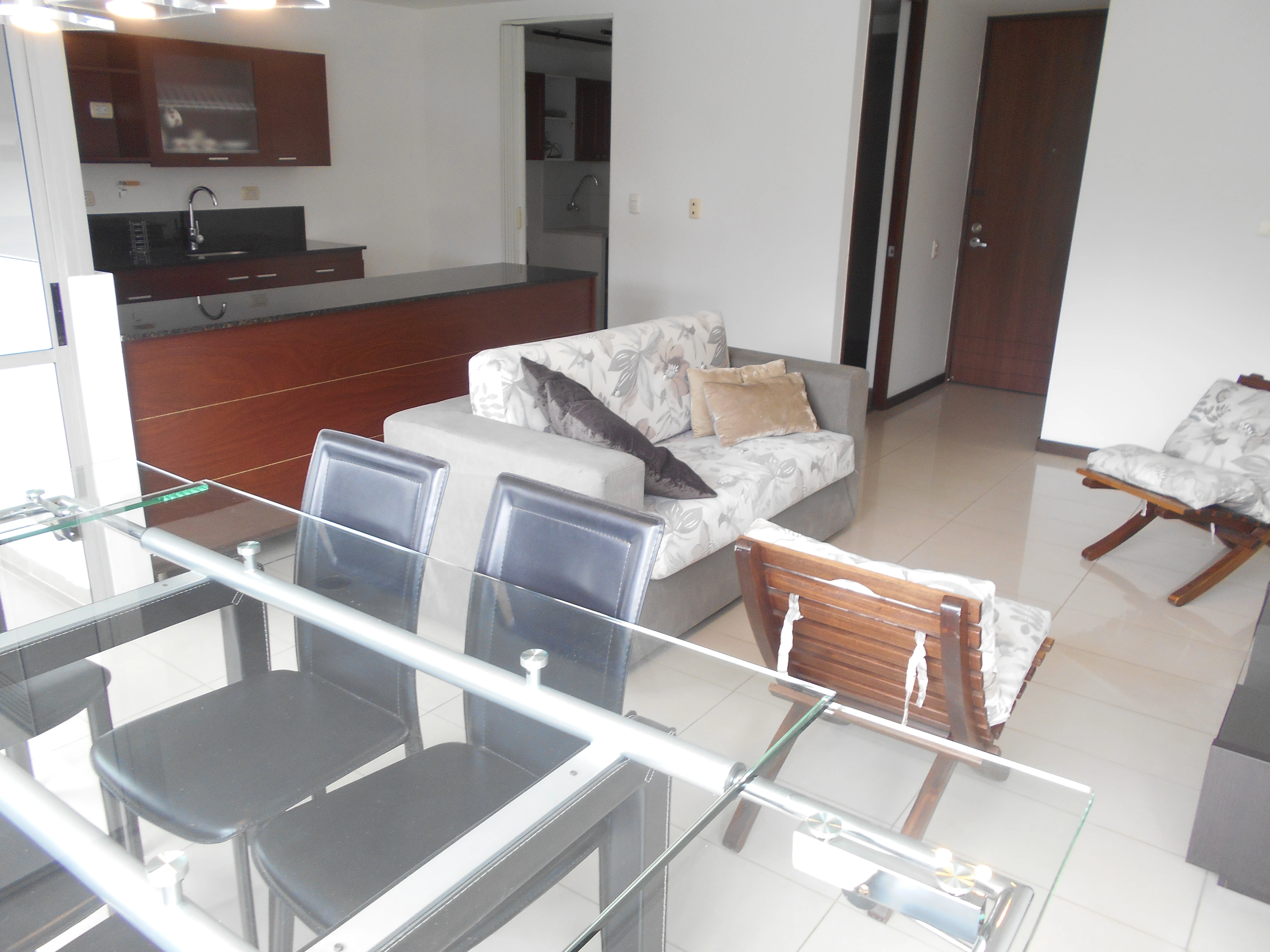 apartamento amoblado sector milla de oro 
