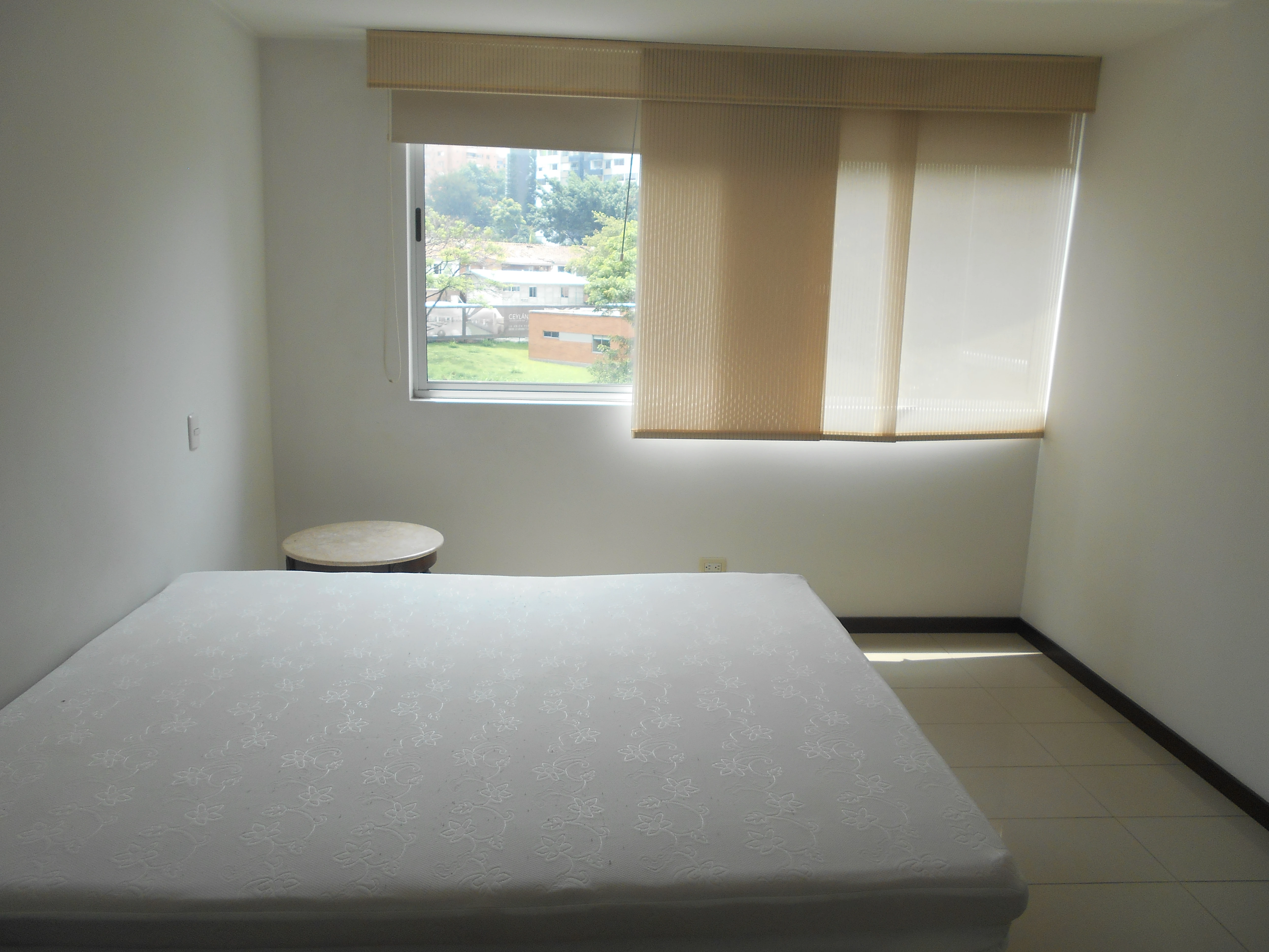 apartamento amoblado sector milla de oro 