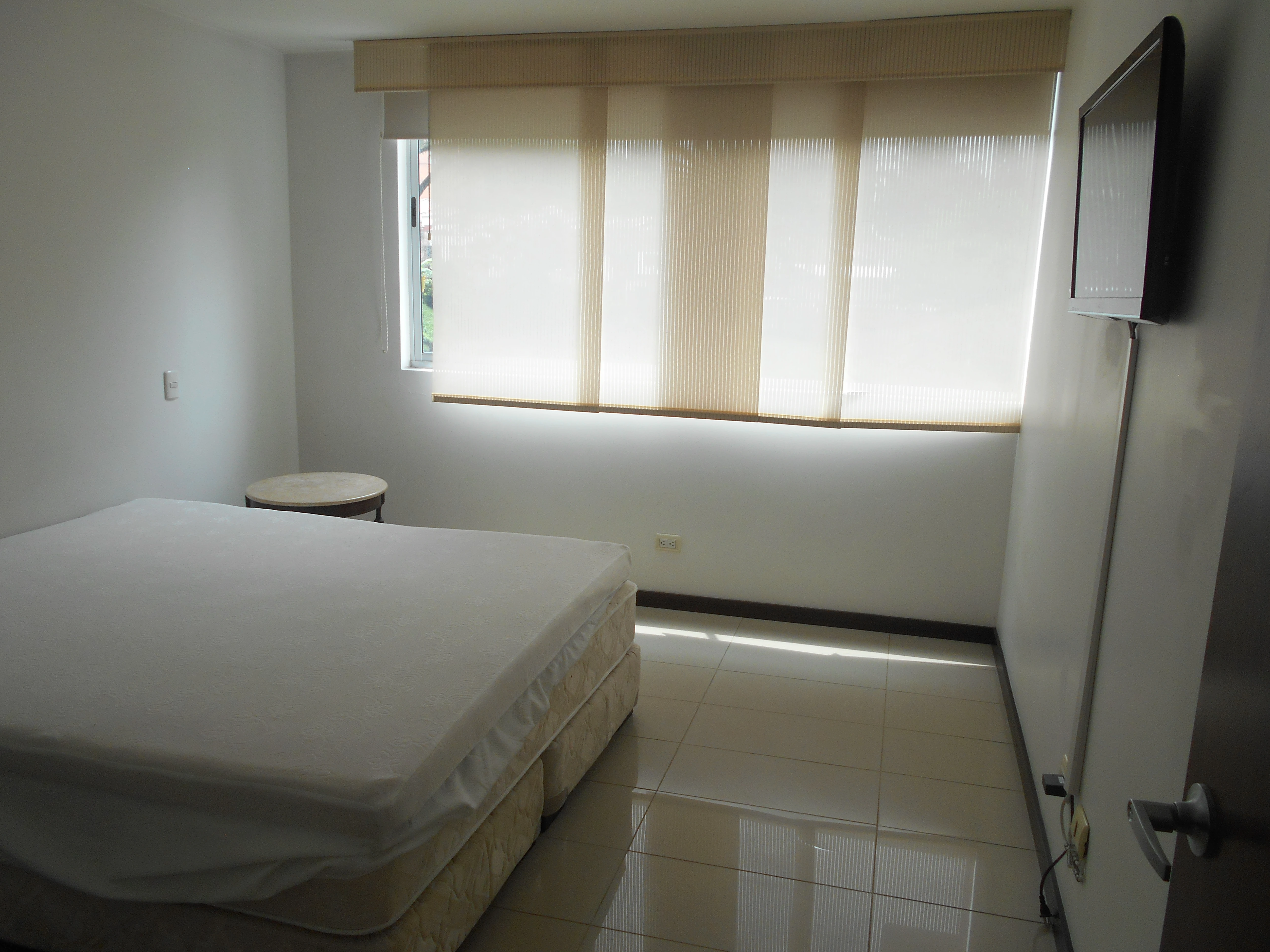apartamento amoblado sector milla de oro 