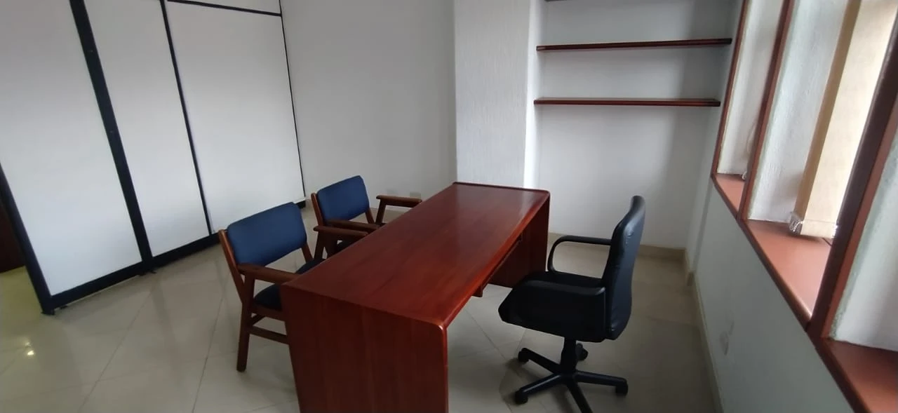 Oficina en Arriendo Alpujarra Medellin
