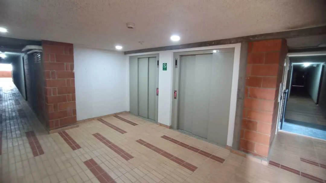 Se arrienda apto en la unidad arboleda del campo
