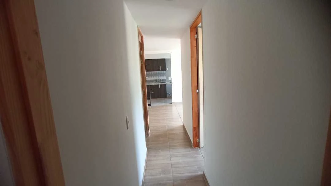 Se arrienda apto en poblado niquia sector Navarra
