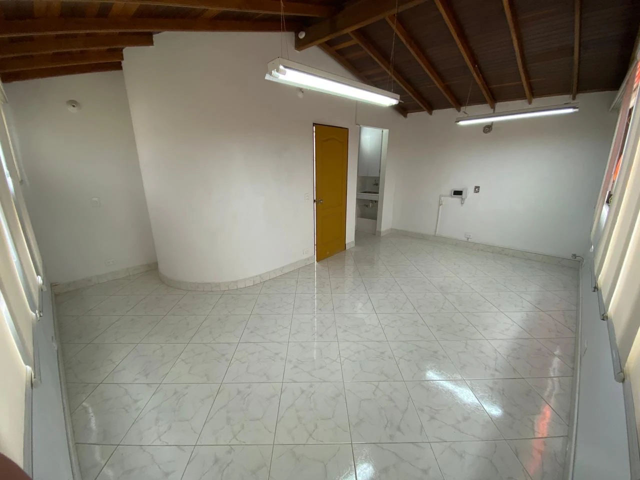 LOCAL COMERCIAL  CEIBAS DEL SUR