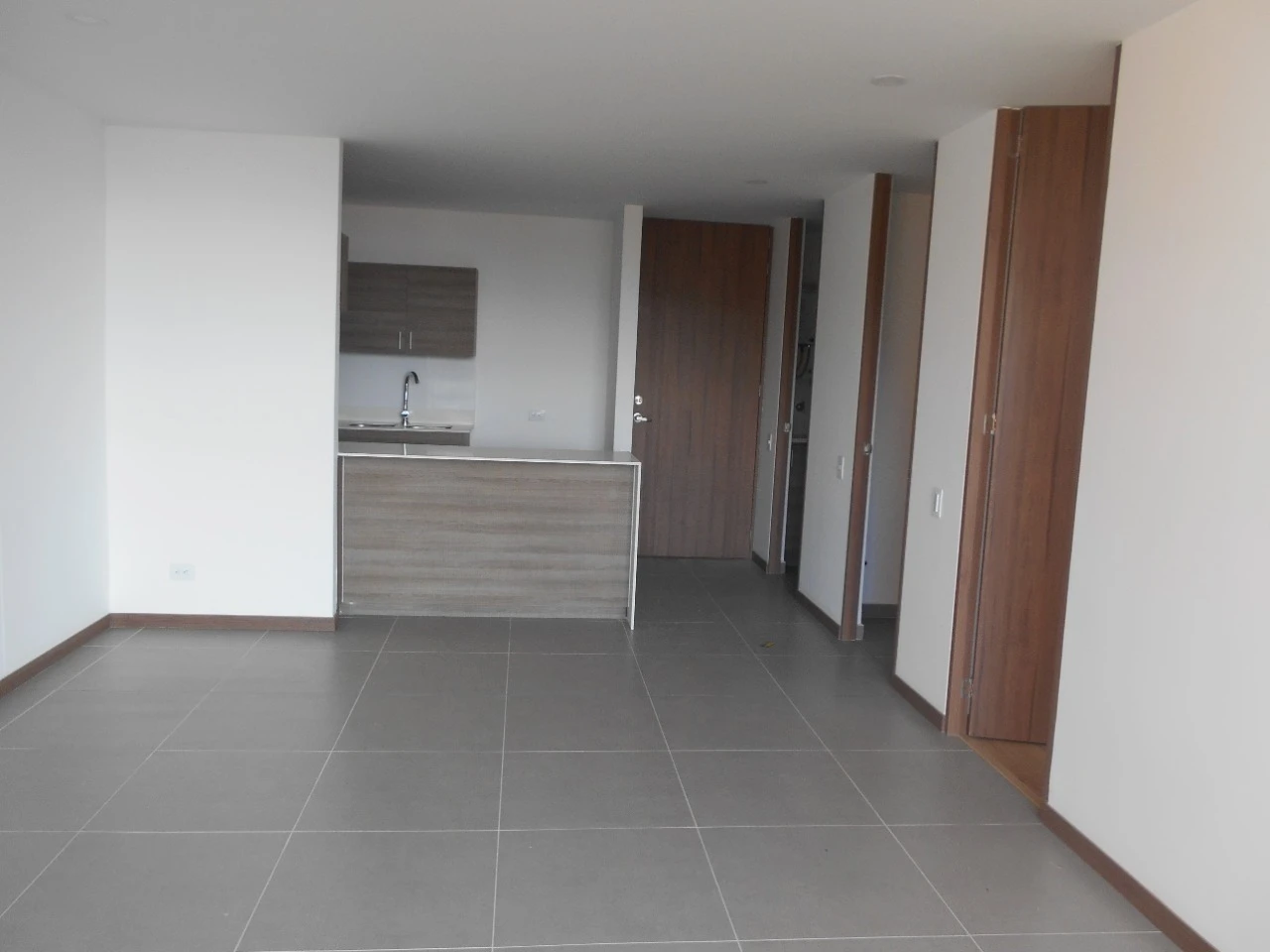 apartaestudio en arriendo sector loma de las brujas