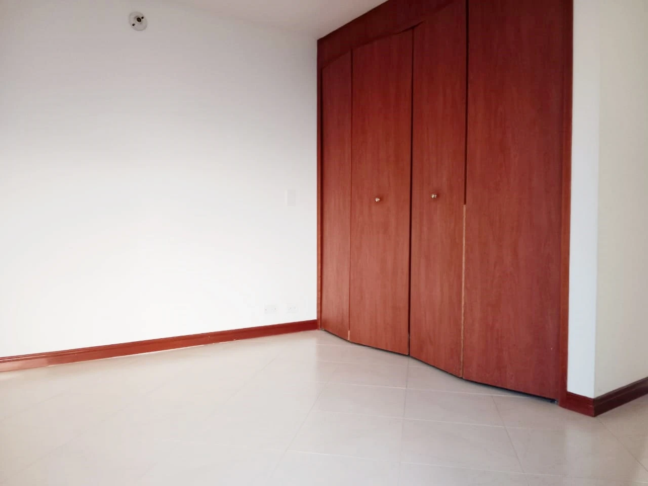 ARRIENDO APARTAMENTO