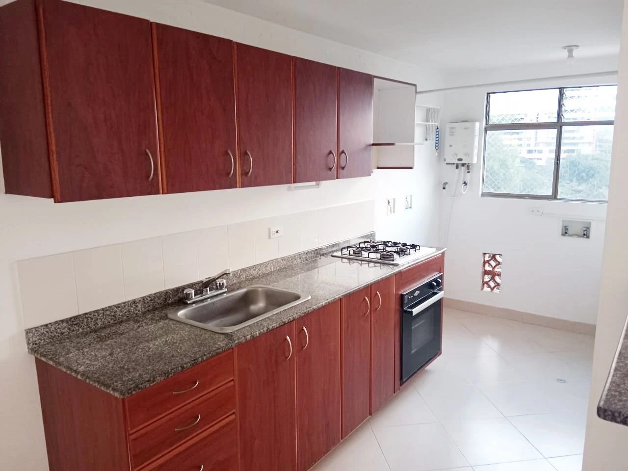 ARRIENDO APARTAMENTO