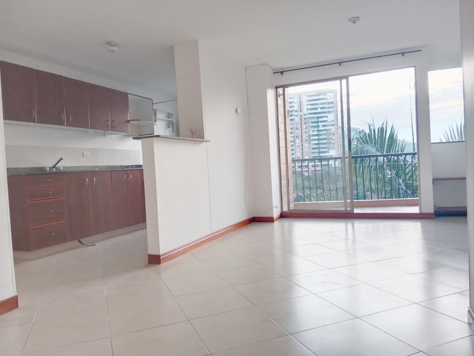 ARRIENDO APARTAMENTO