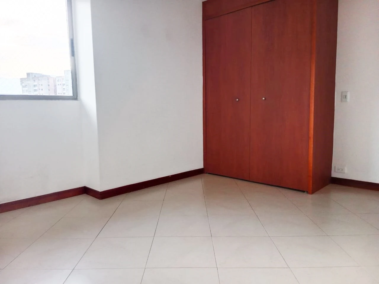 ARRIENDO APARTAMENTO