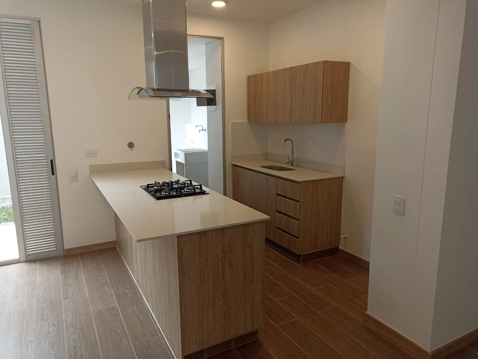 casa en arriendo en la ceja 