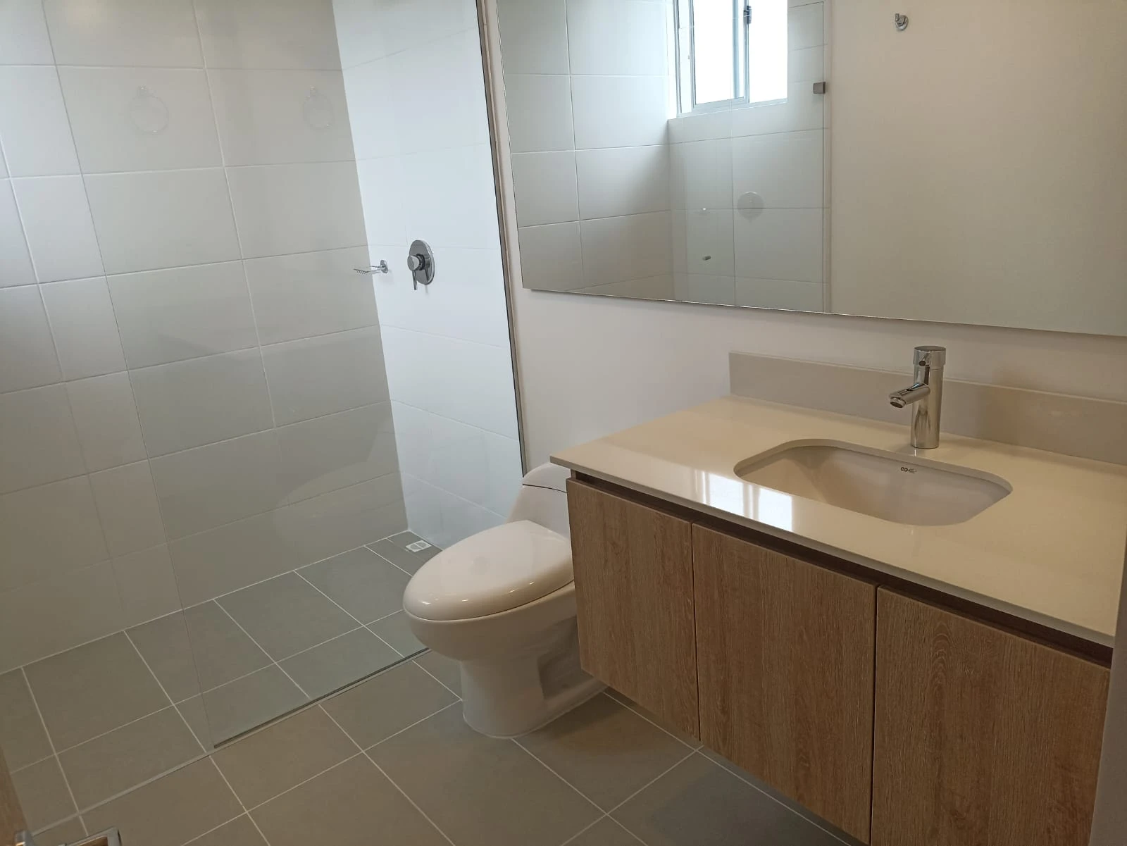 casa en arriendo en la ceja 
