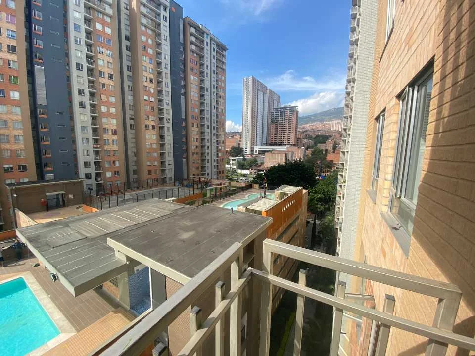 Apartamento en arriendo sector Madera