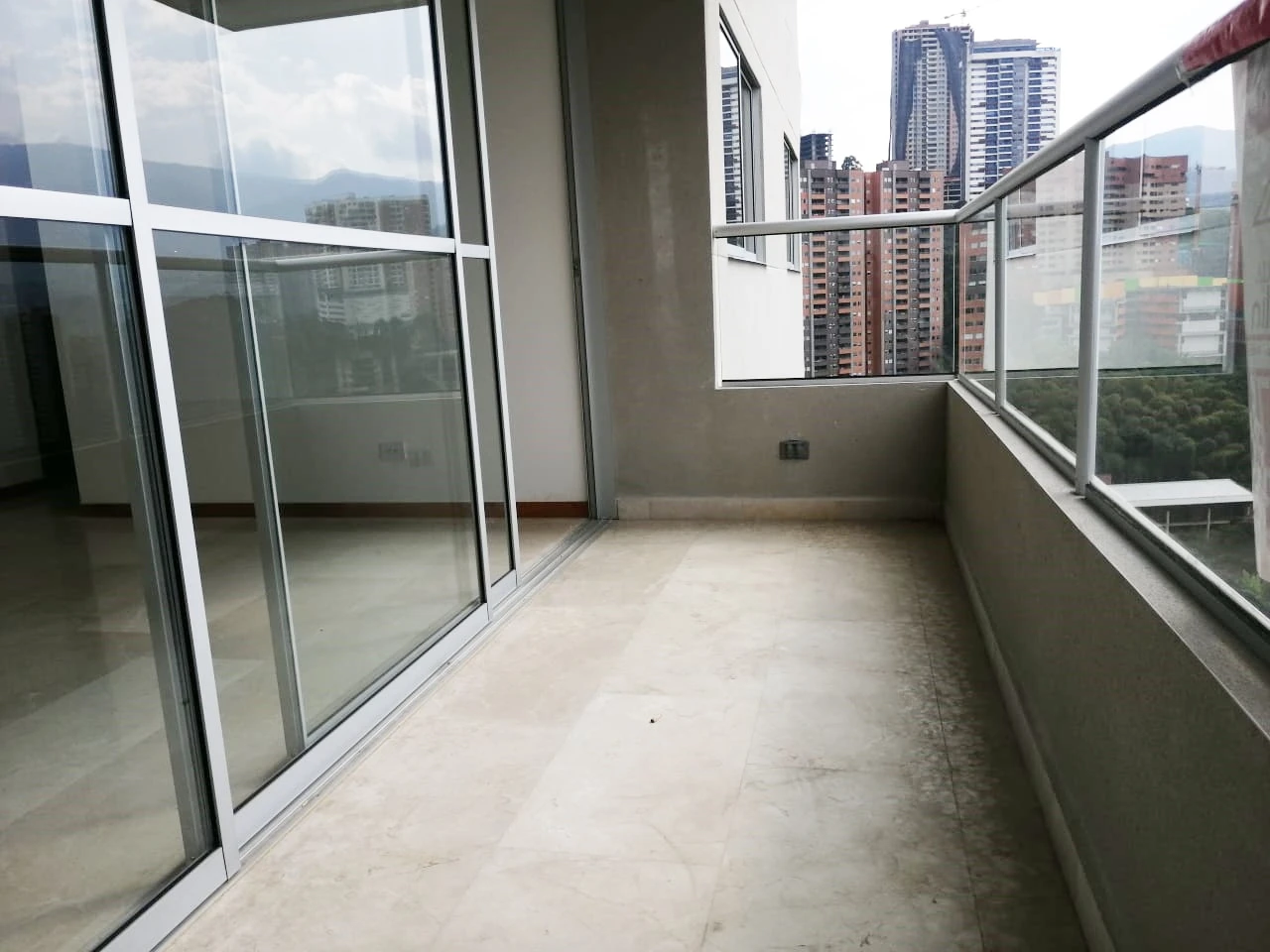 ARRIENDO APARTAMENTO