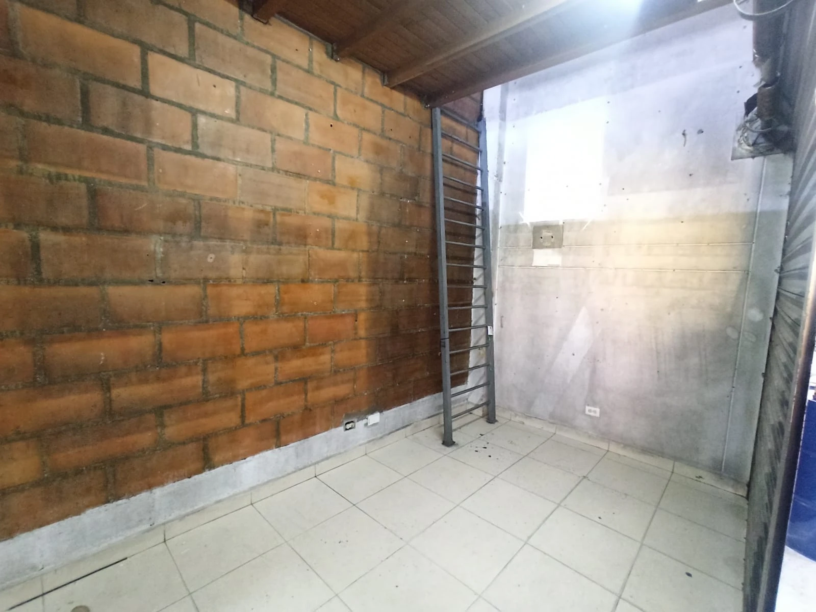 Local en Arriendo Avenida Ferrocarril - Medellín