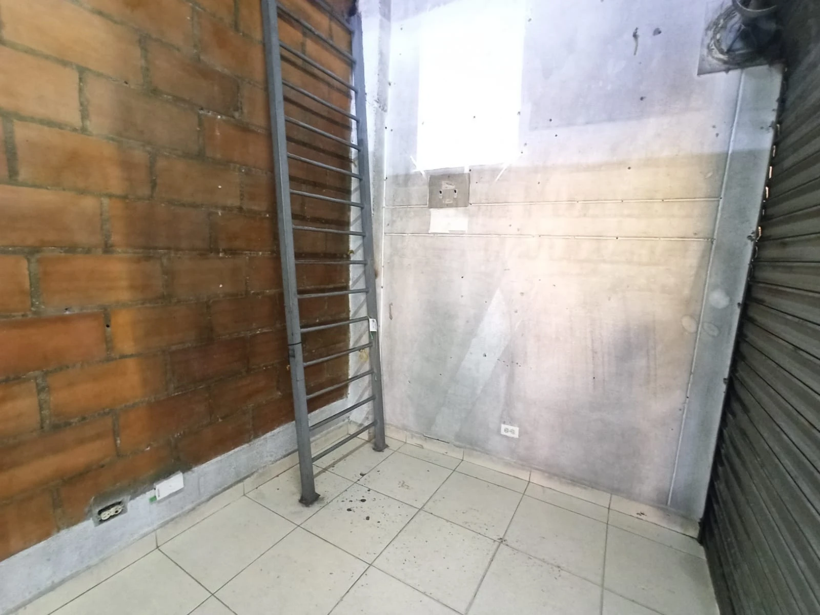 Local en Arriendo Avenida Ferrocarril - Medellín