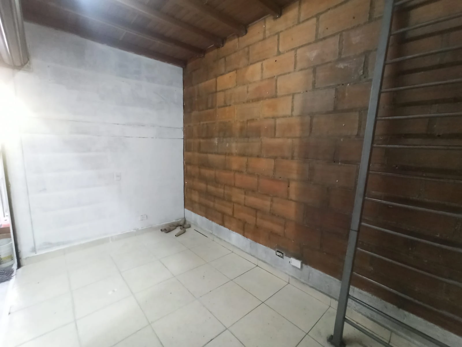 Local en Arriendo Avenida Ferrocarril - Medellín