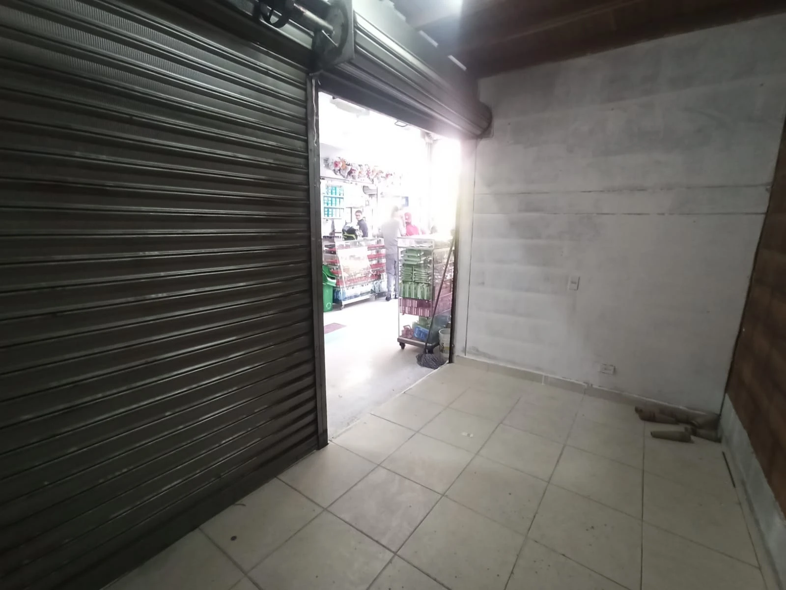 Local en Arriendo Avenida Ferrocarril - Medellín