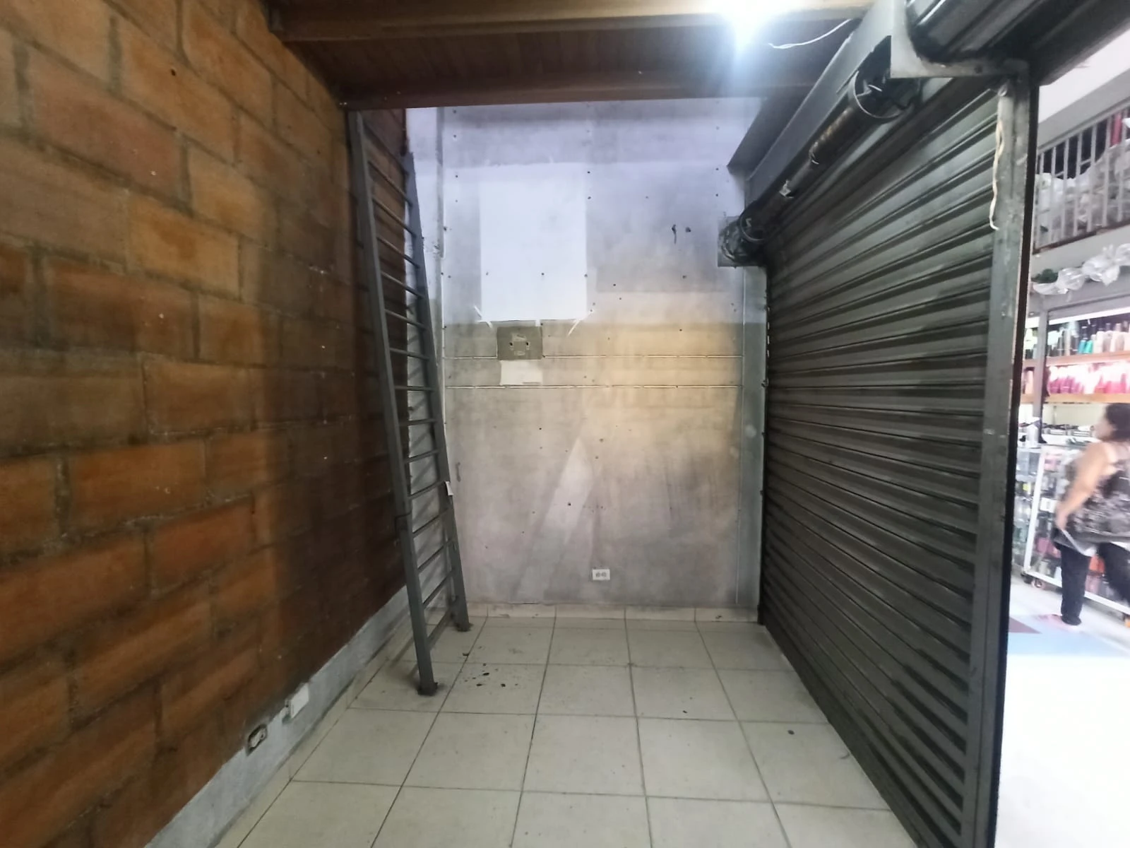 Local en Arriendo Avenida Ferrocarril - Medellín