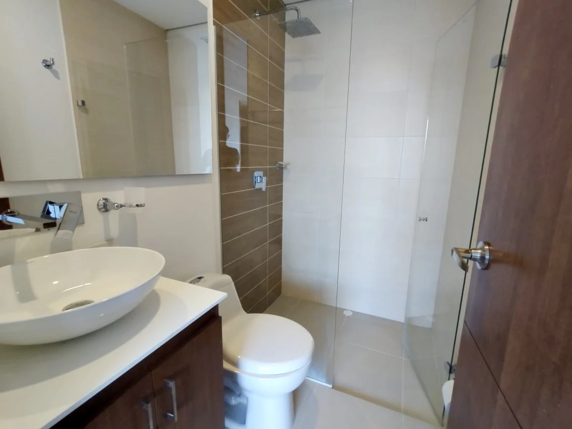Apartamento en arriendo sector Loma de los Gonzalez