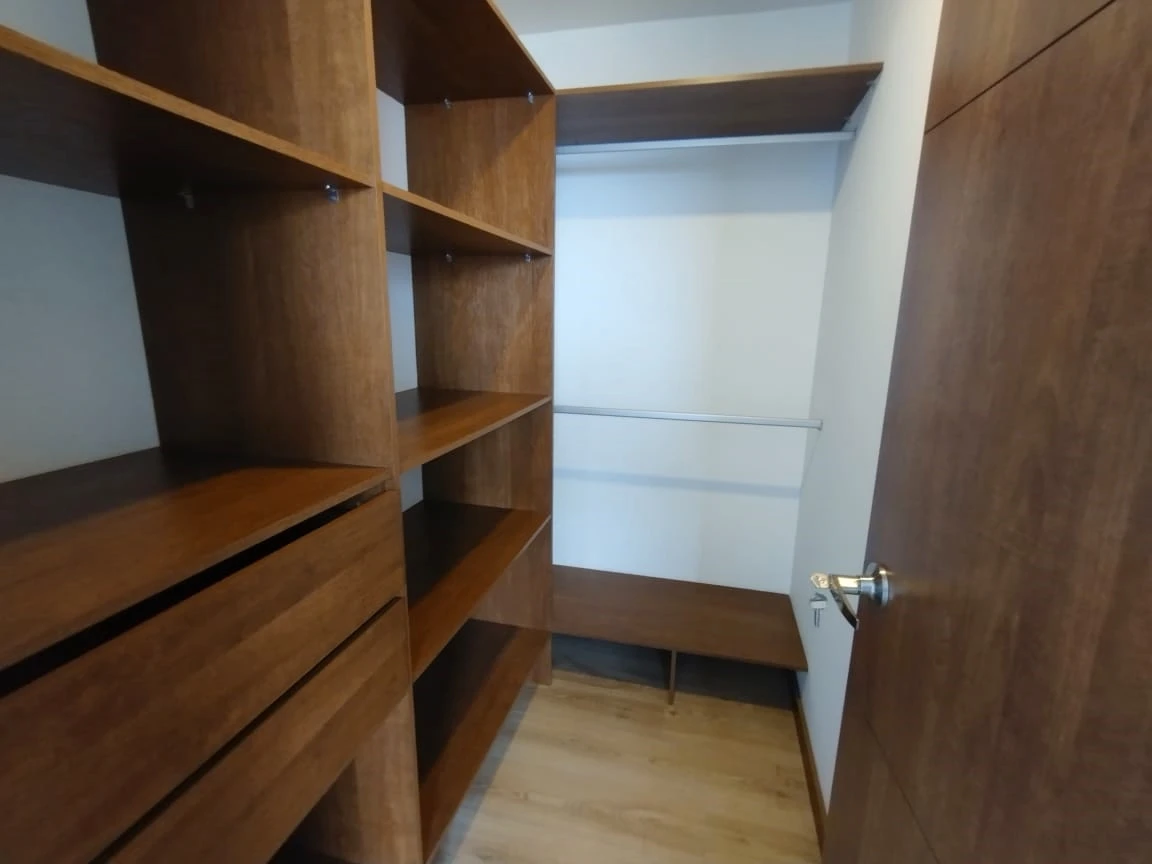 Apartamento en arriendo sector Loma de los Gonzalez