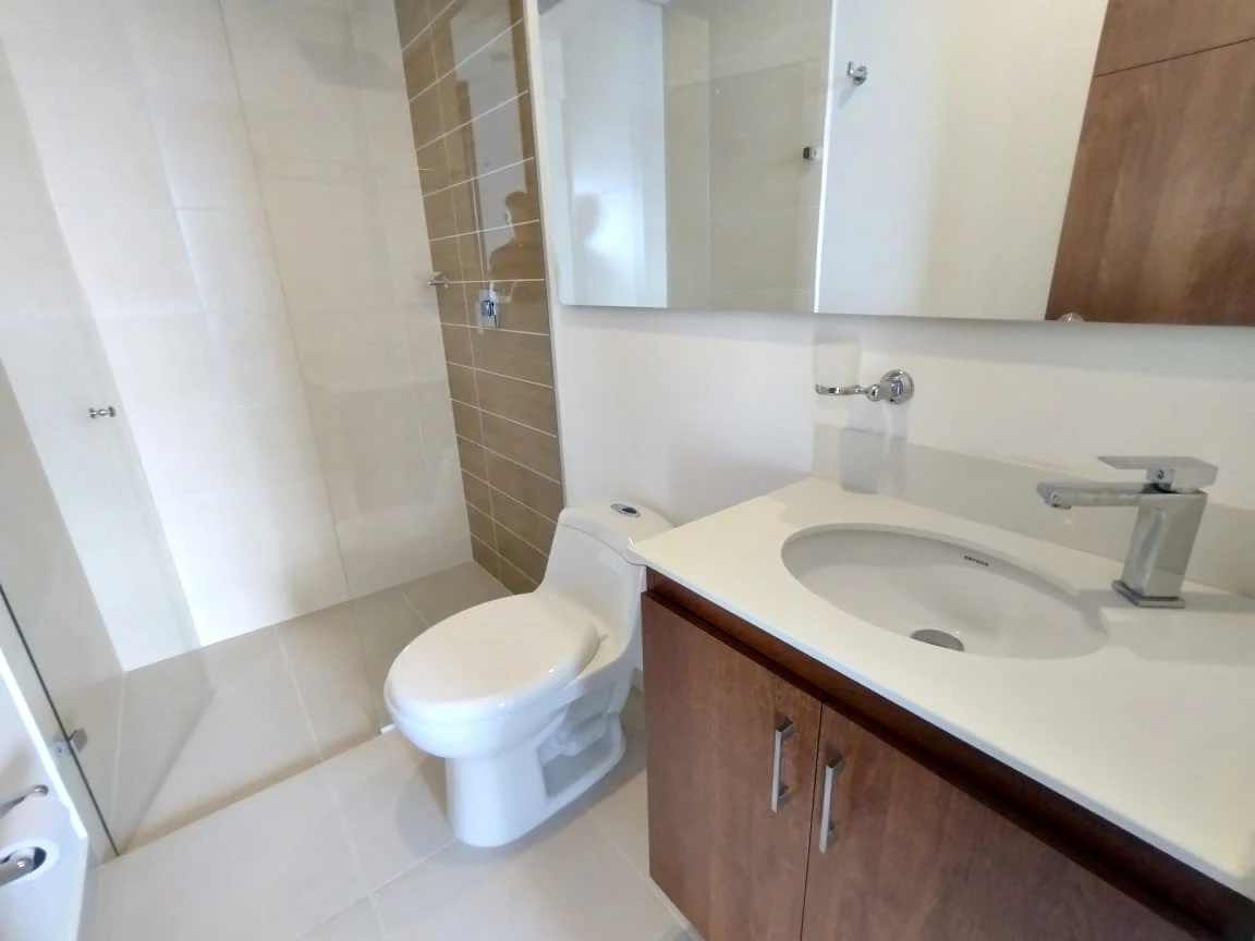 Apartamento en arriendo sector Loma de los Gonzalez