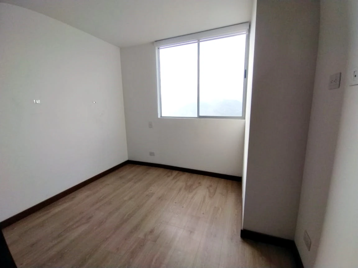 Apartamento en arriendo sector Loma de los Gonzalez