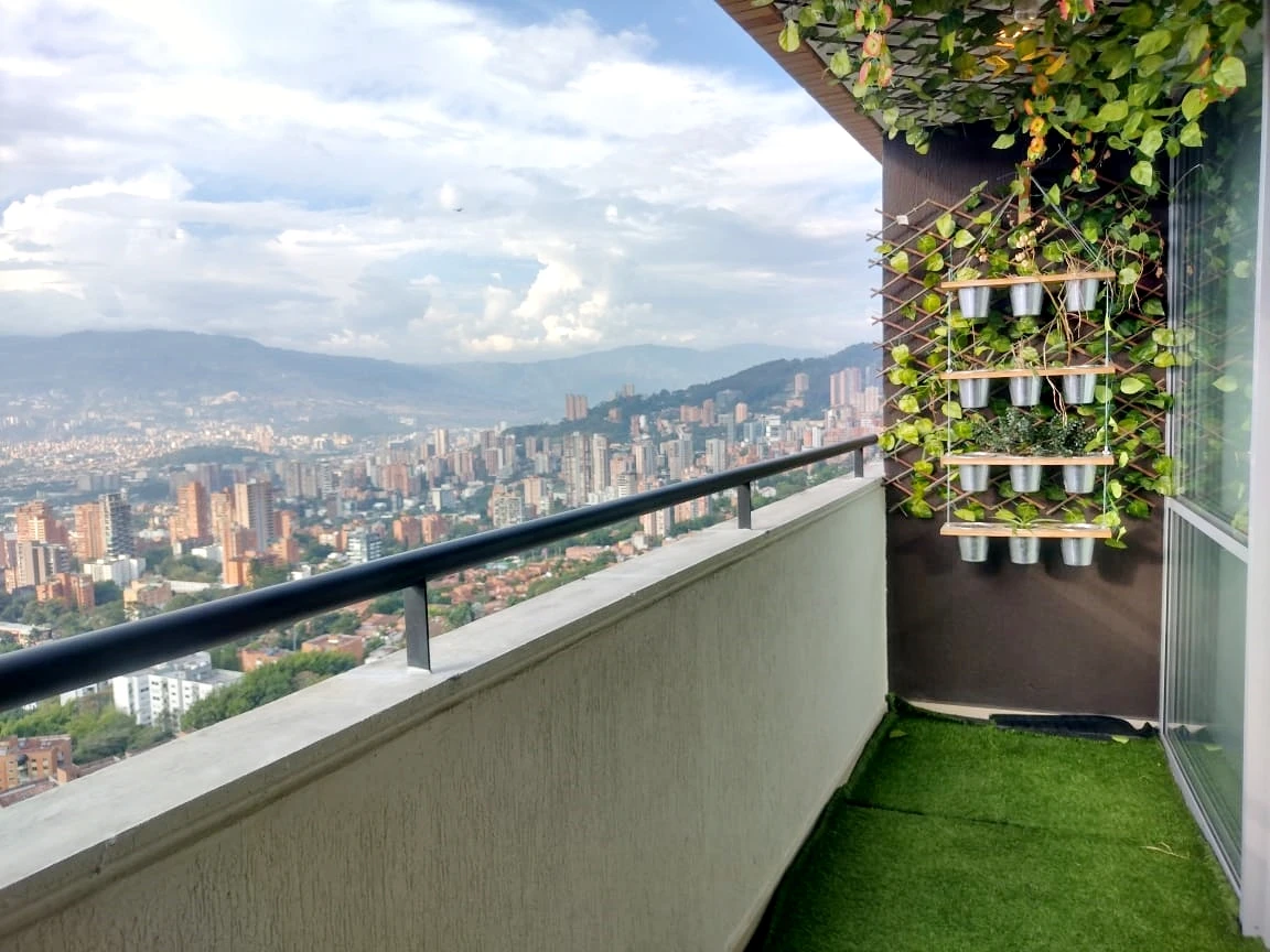 Apartamento en arriendo sector Loma de los Gonzalez