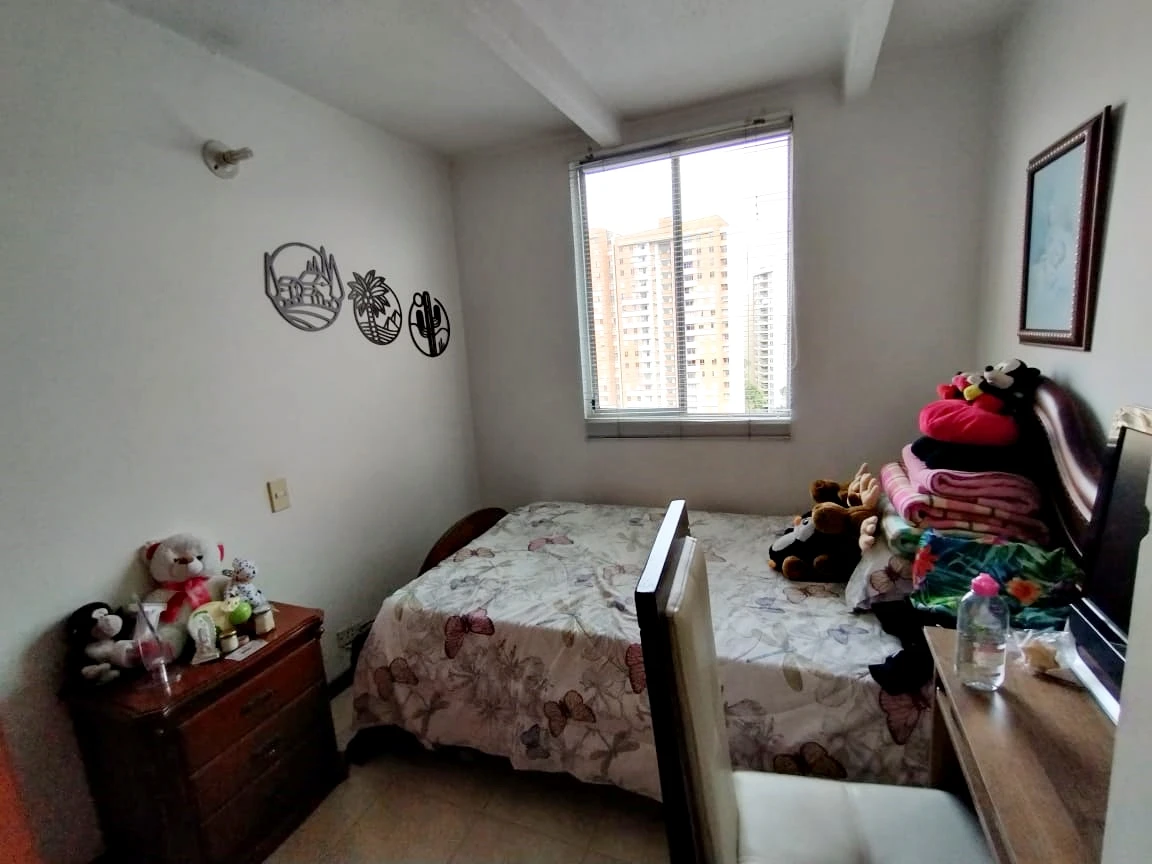 Apartamento en venta sector Loma de los Bernal
