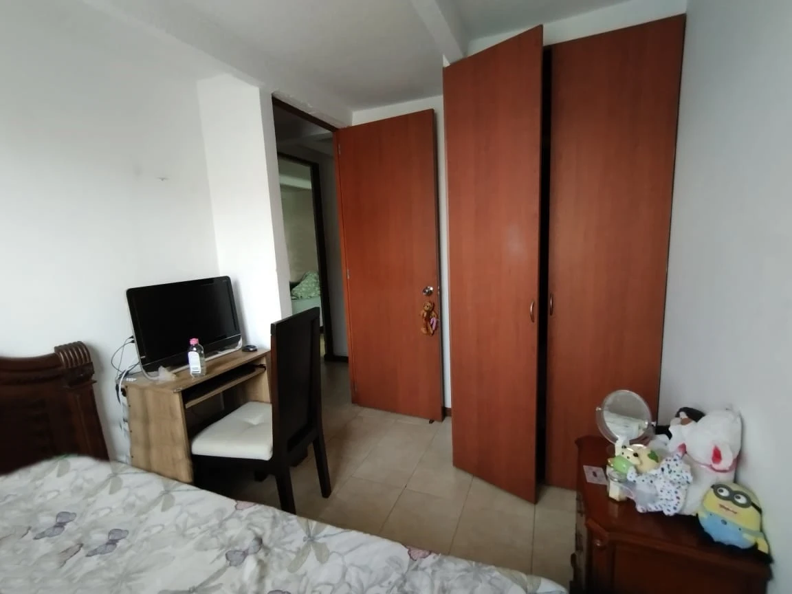 Apartamento en venta sector Loma de los Bernal